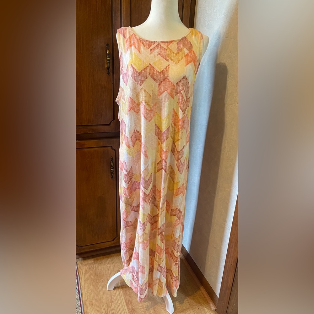 Chevron Pattern Sleeveless Maxi Dress